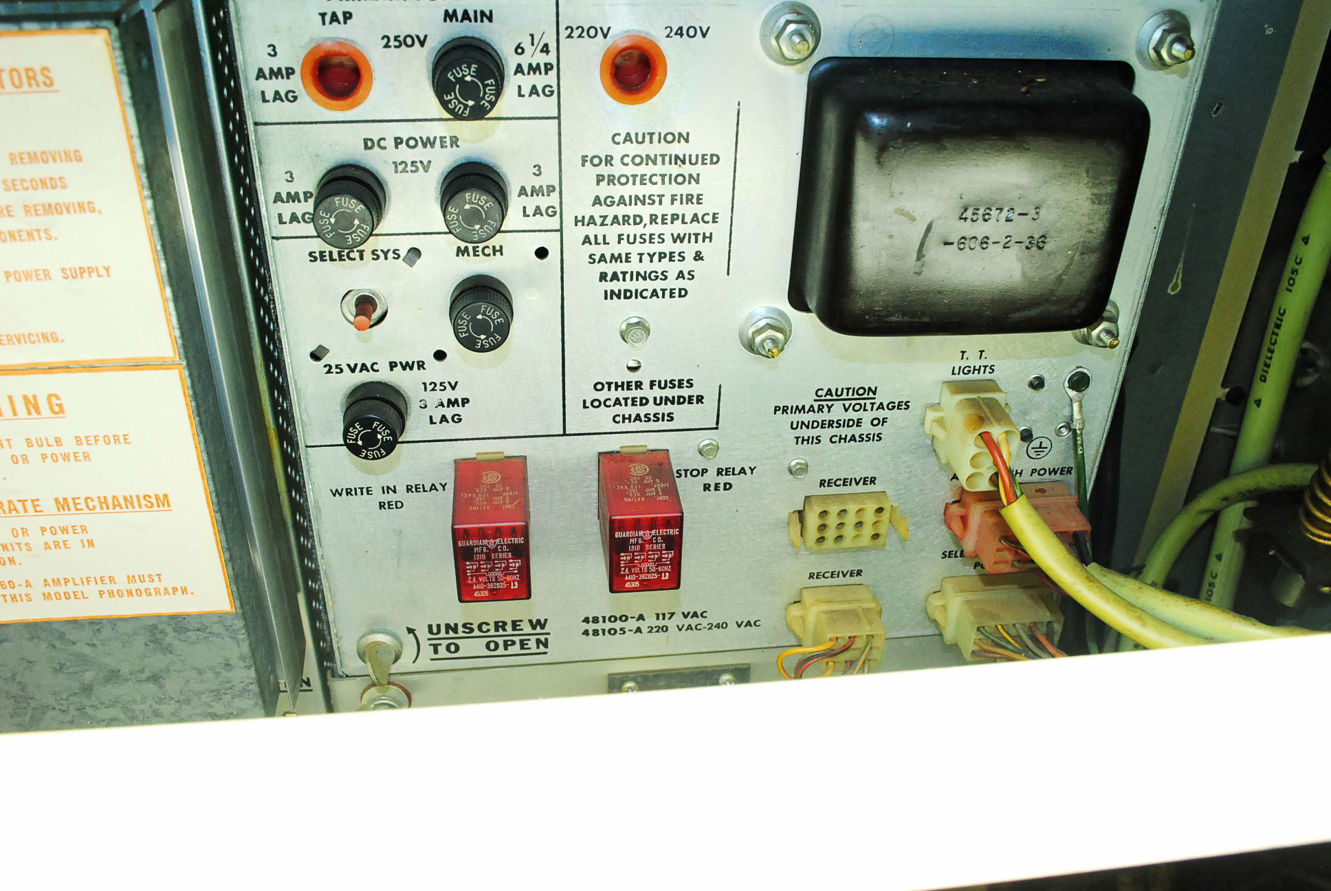 Vintage 1973 Rock-Ola Jukebox