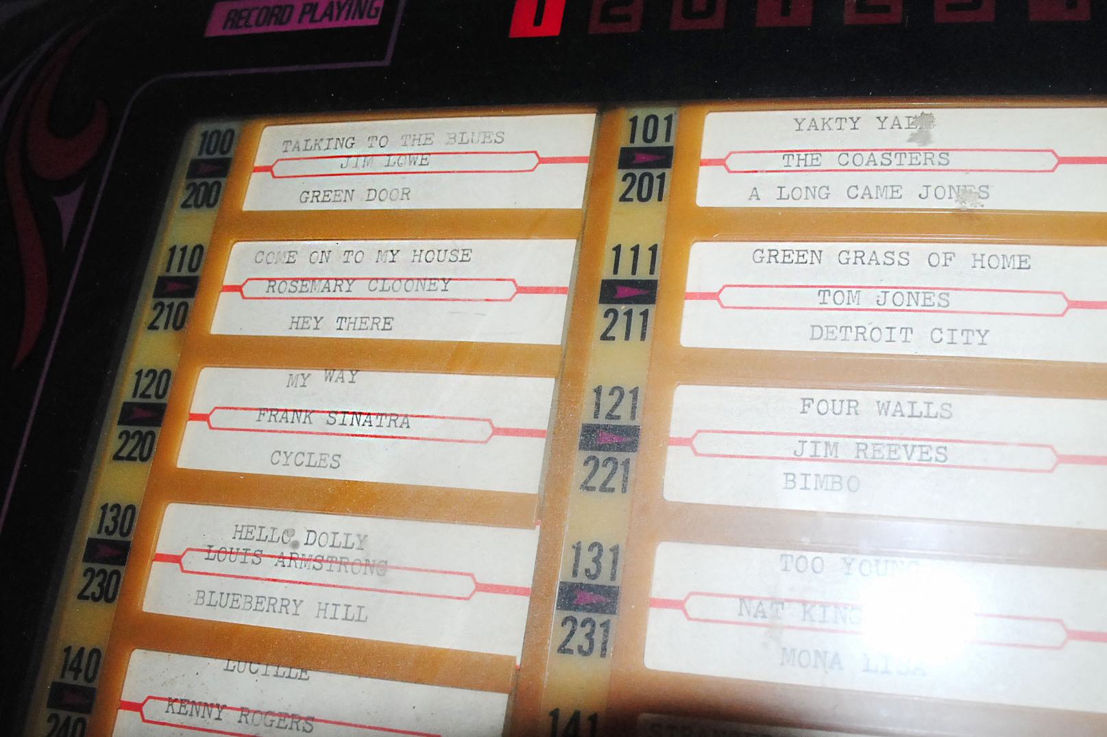 Vintage 1973 Rock-Ola Jukebox