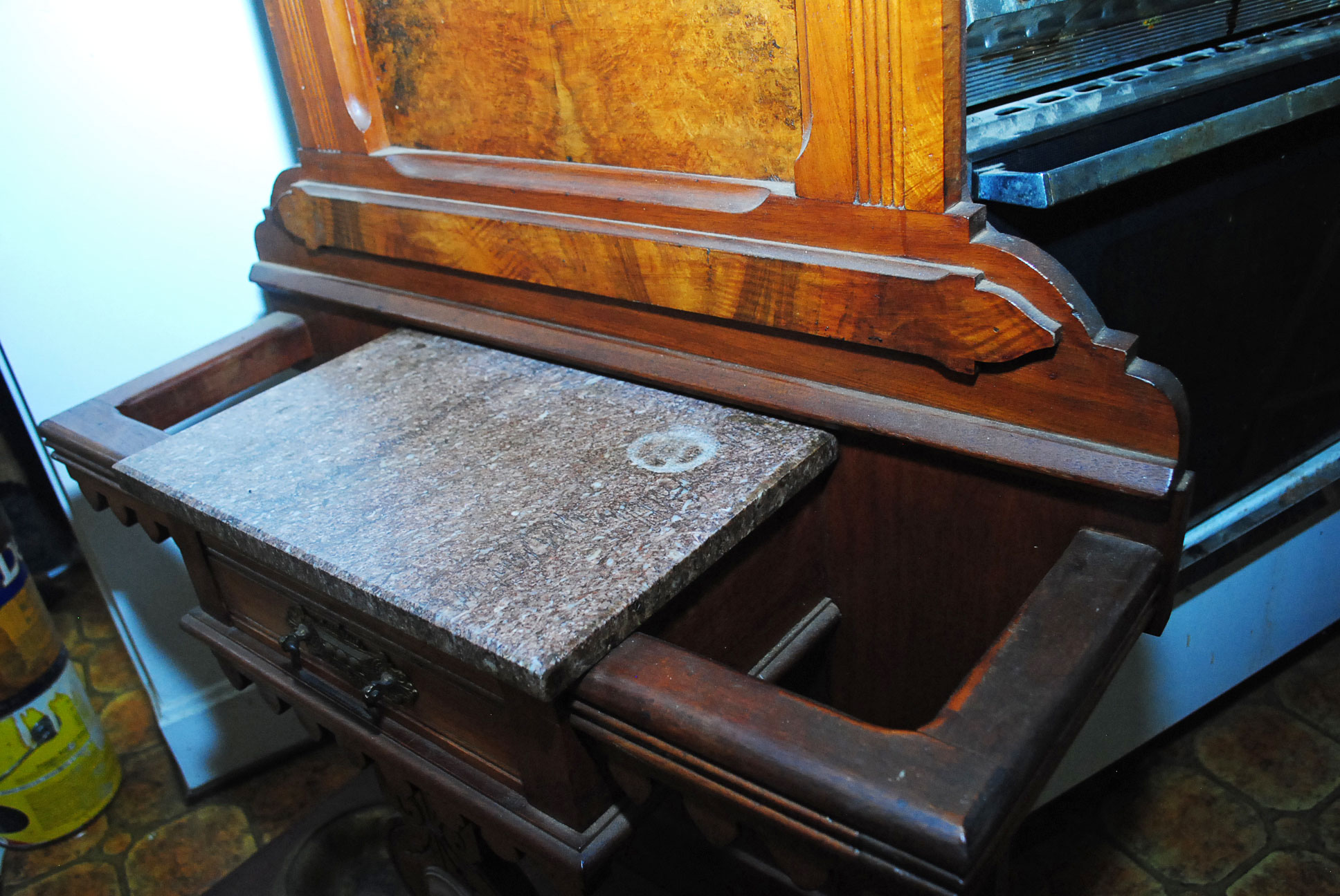 Antique Victorian Eastlake Walnut Hall Tree