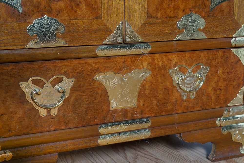 Small Korean Tansu Chest in Burled Wood