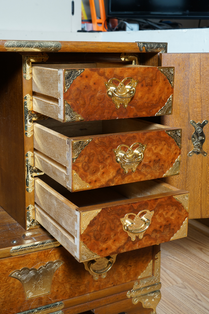 Small Korean Tansu Chest in Burled Wood