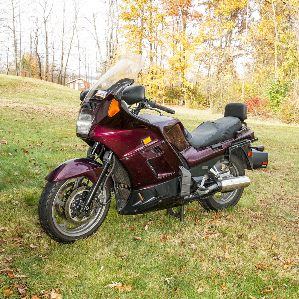 1999 Kawasaki Concours ZG1000 Motorcycle