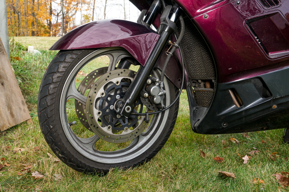 1999 Kawasaki Concours ZG1000 Motorcycle