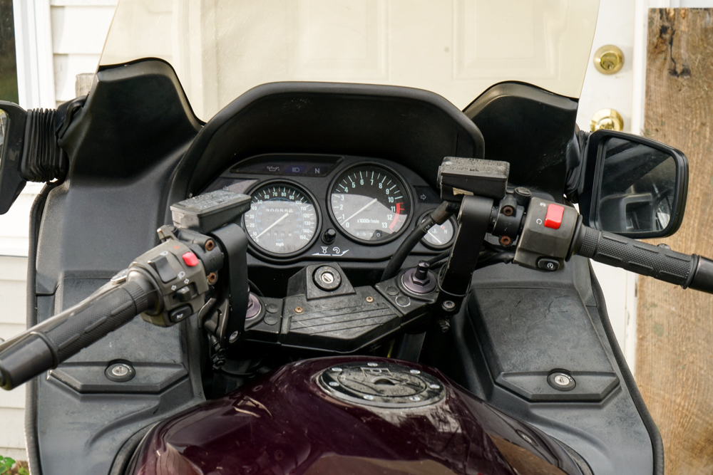 1999 Kawasaki Concours ZG1000 Motorcycle