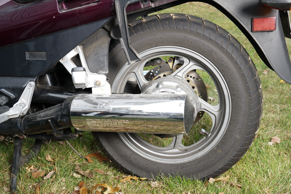 1999 Kawasaki Concours ZG1000 Motorcycle