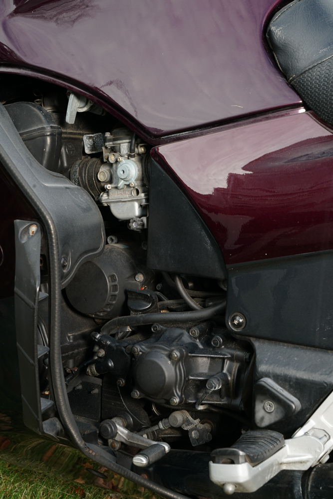 1999 Kawasaki Concours ZG1000 Motorcycle