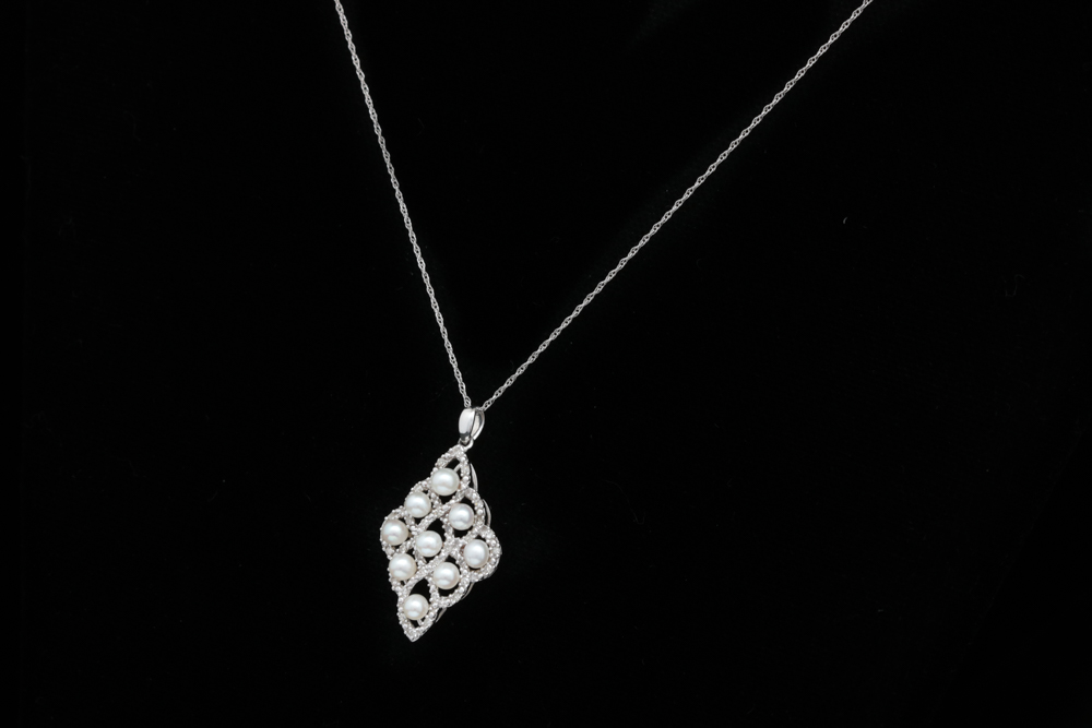 10K White Gold, Freshwater Pearl and Diamond Pendant with Chain