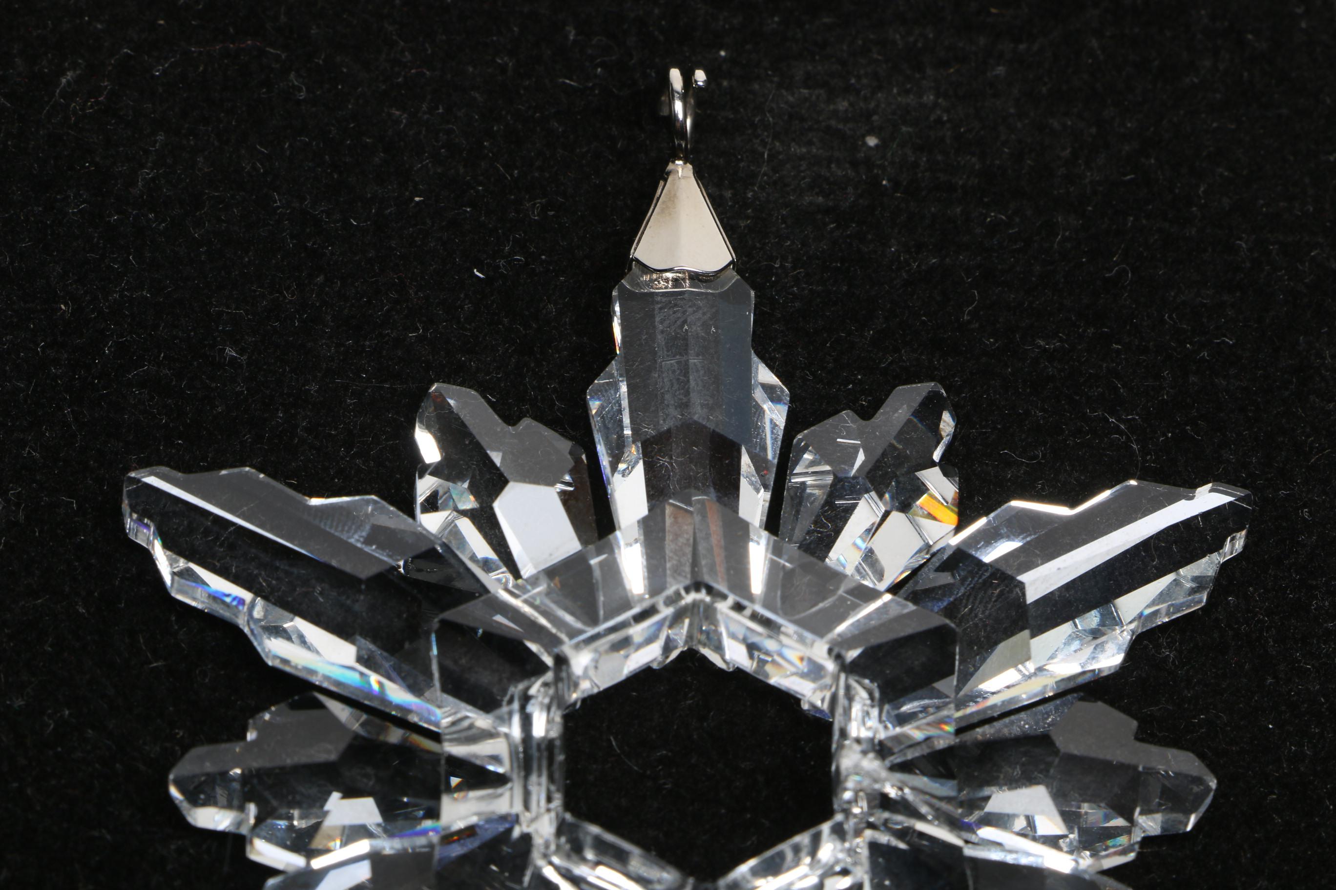 Swarovski 1998 Annual Crystal Snowflake Ornament
