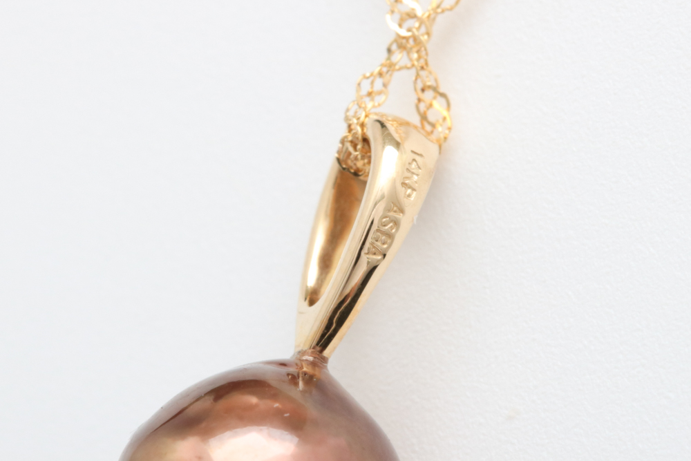 14K Yellow Gold and Brown Freshwater Pearl Pendant with Chain