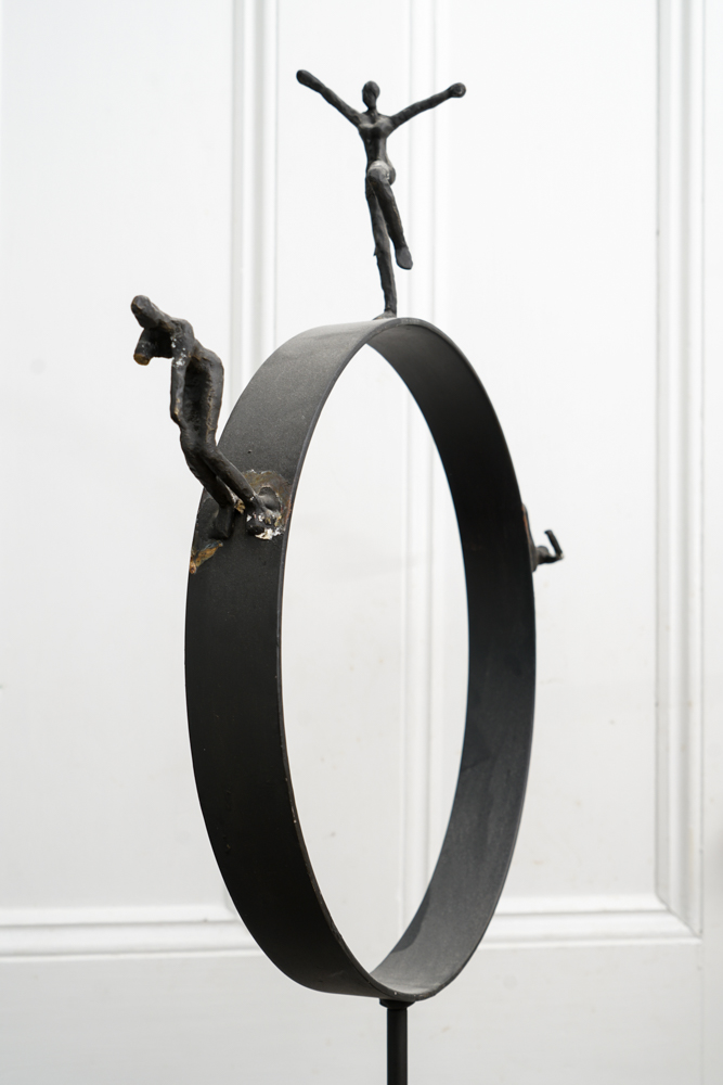 Decorative Iron Stand with Figures in Movement