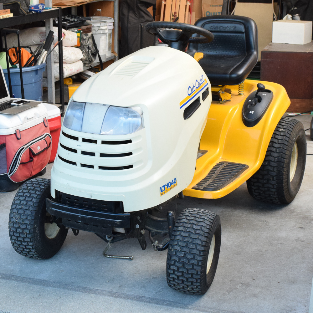 Cub Cadet Riding Lawn Mower