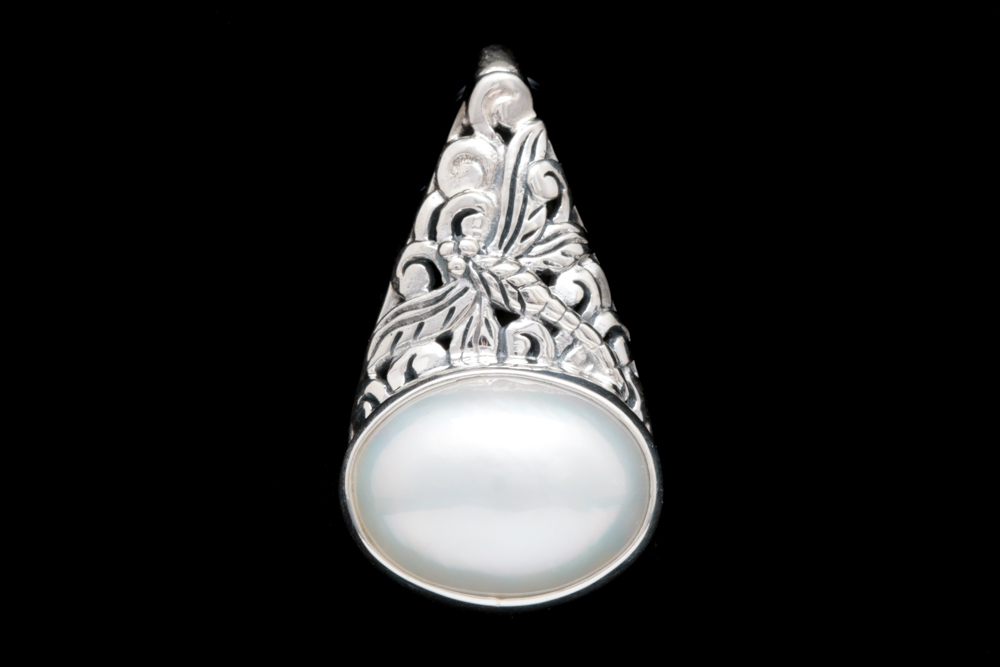 Sterling Silver and Mabé Pearl Pendant
