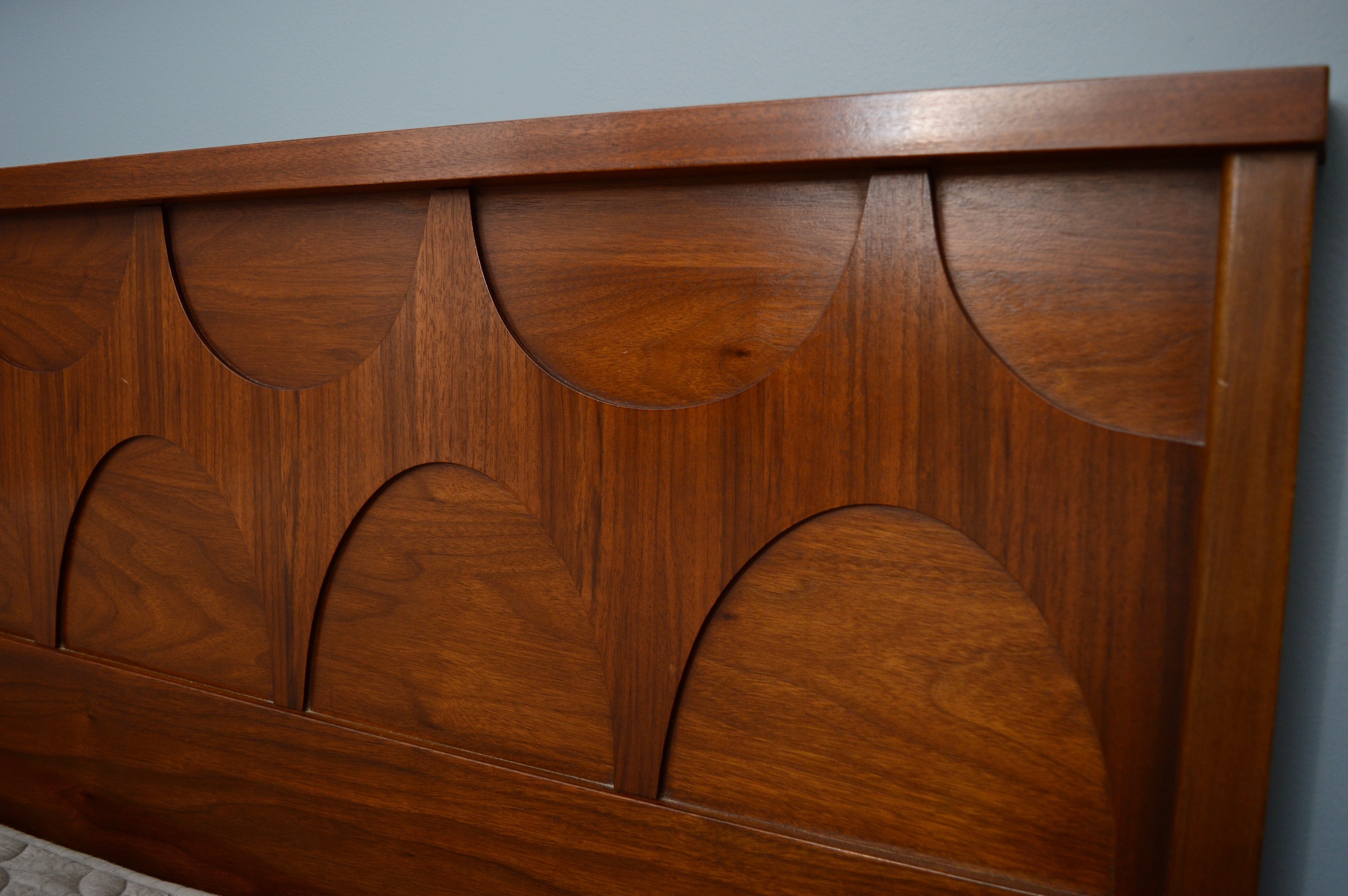 Broyhill Brasilia Mid Century Modern King Size Headboard