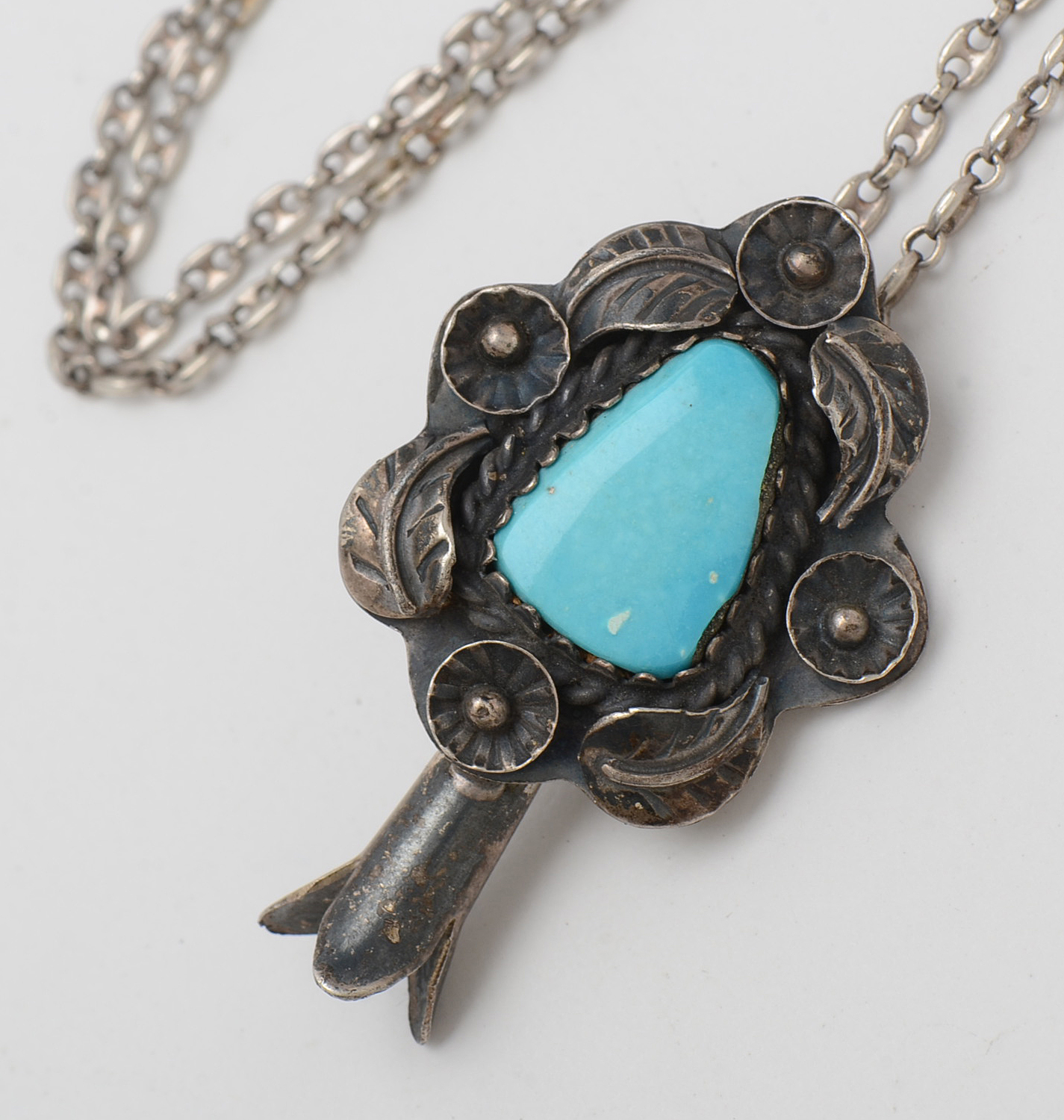 Native American Style 800 Silver Dyed Howlite Squash Blossom Pendant Necklace