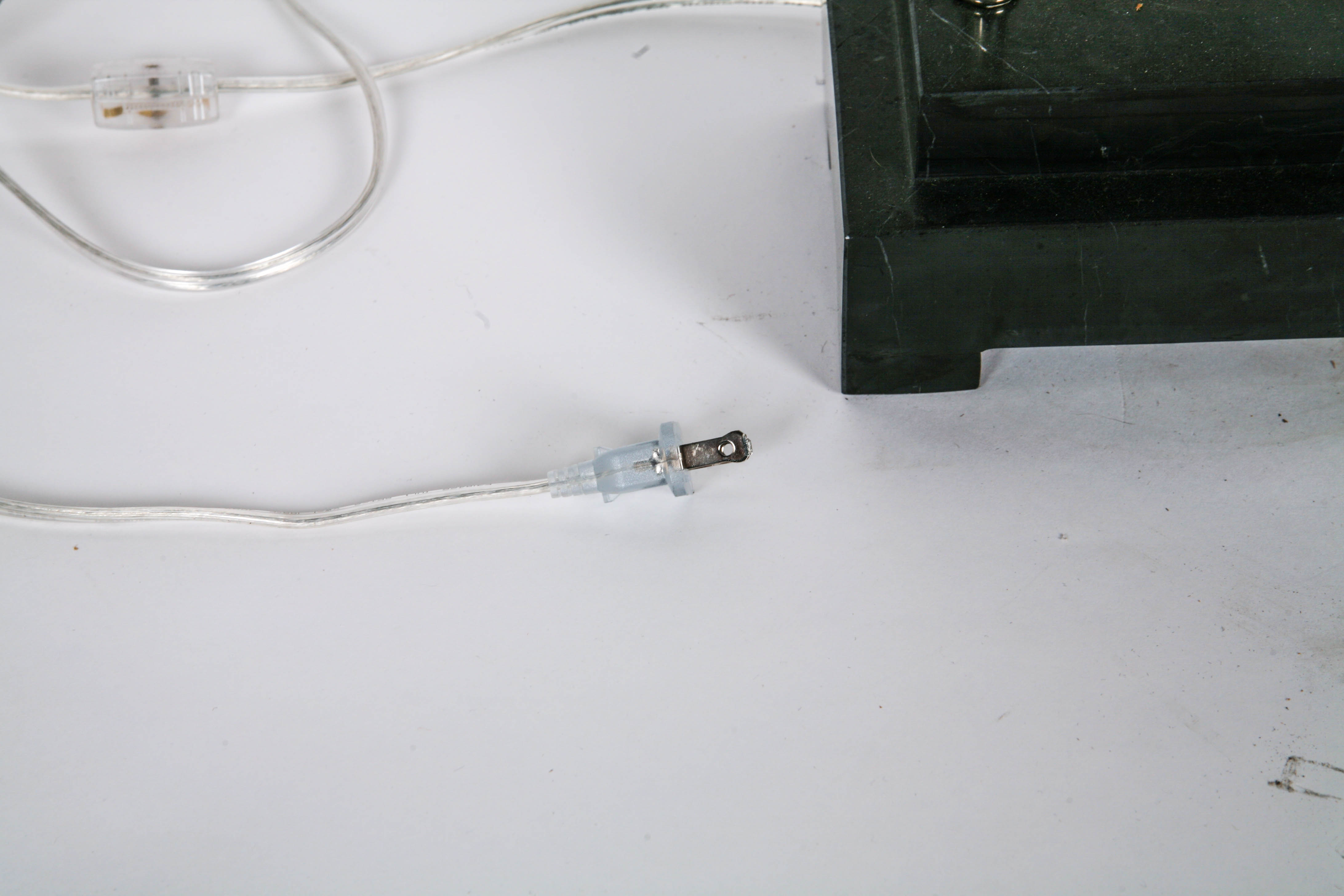 Uttermost "Jataya" Contemporary Table Lamp