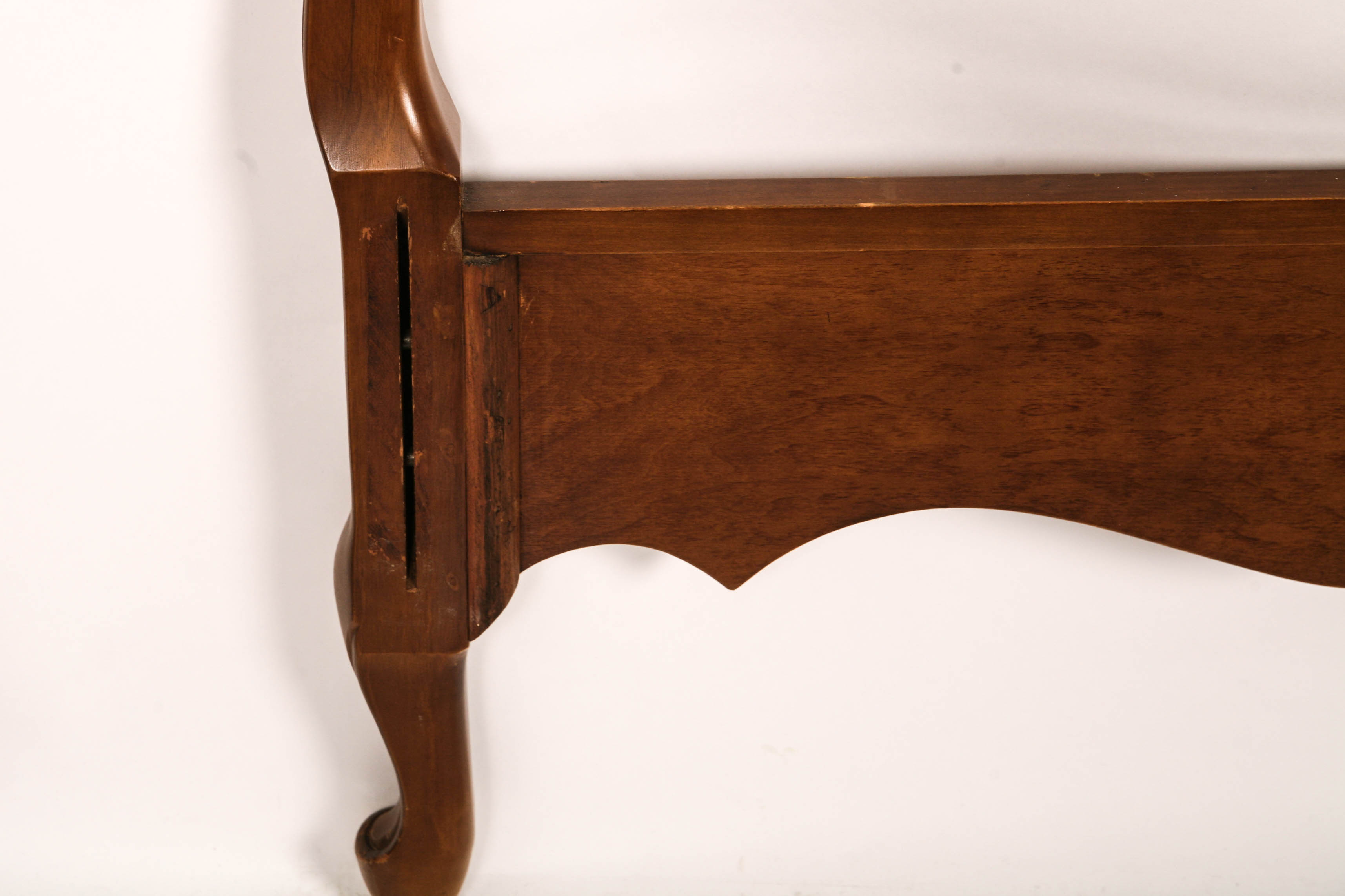 Vintage Queen Anne Style Twin Size Bed Frames