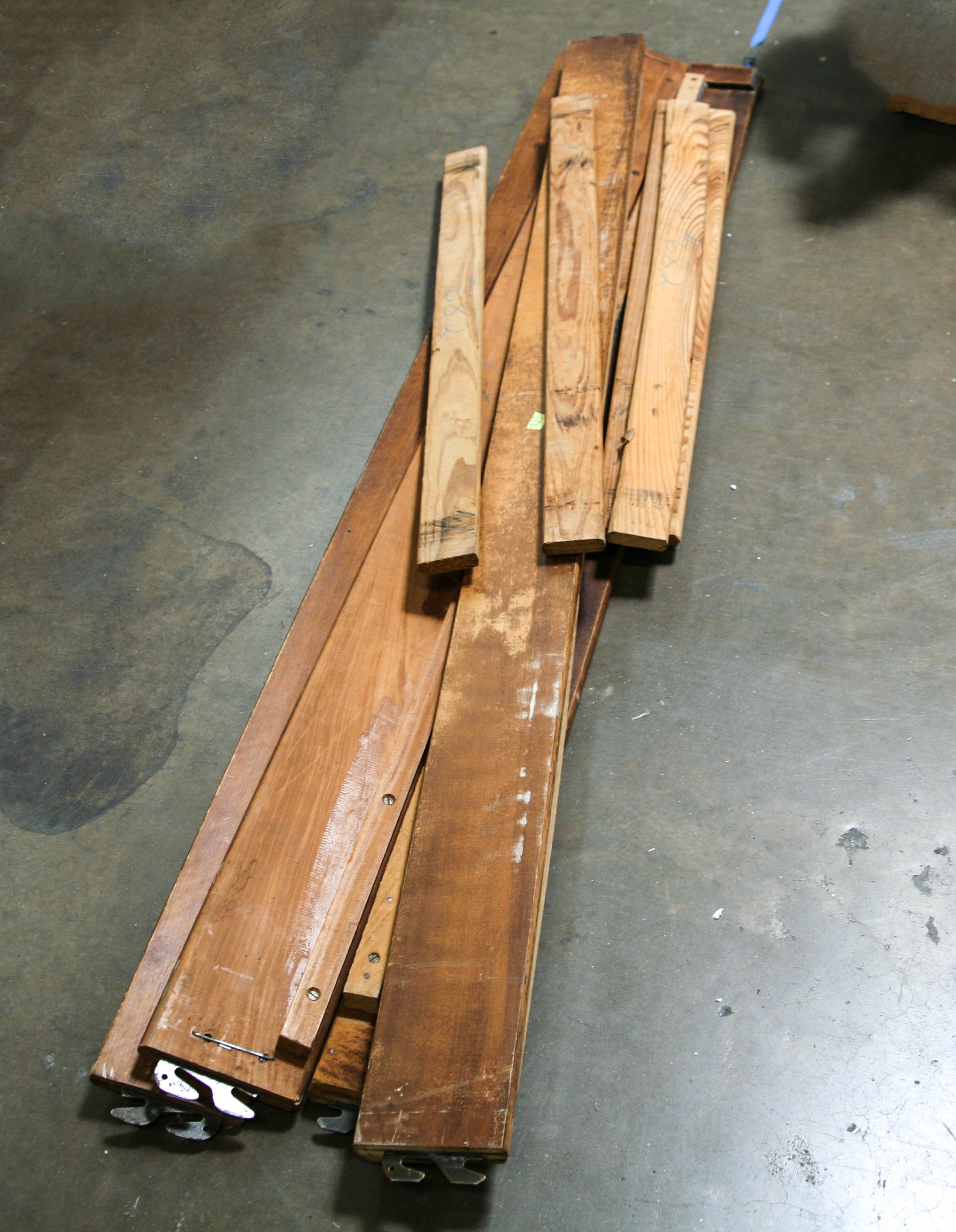 Vintage Queen Anne Style Twin Size Bed Frames