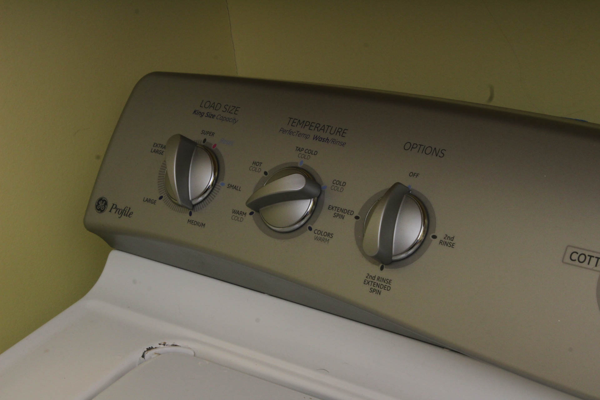 GE Profile 3.5 Cubic Foot Washing Machine