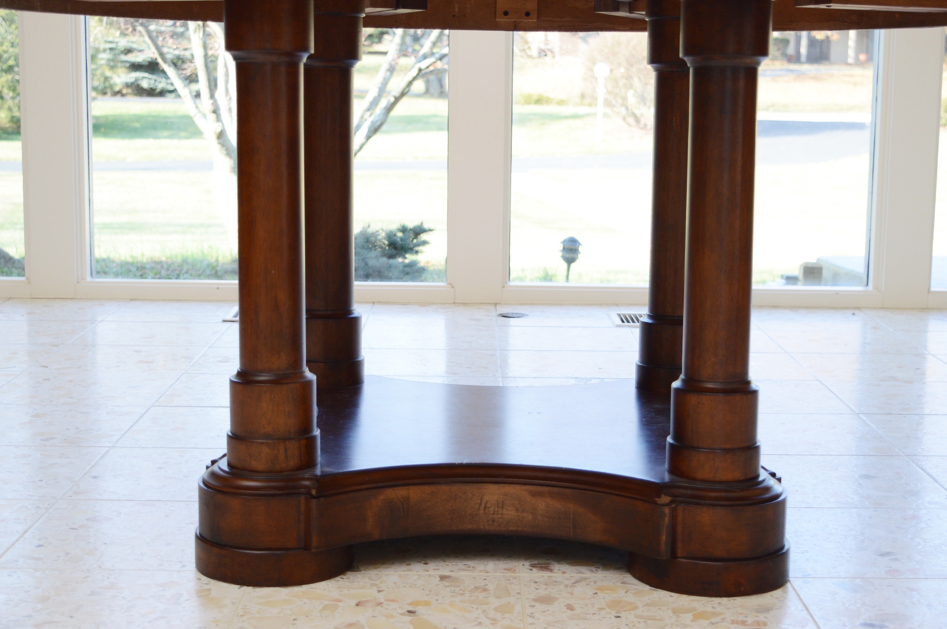 Stanley Dining Table with Linear Leaves