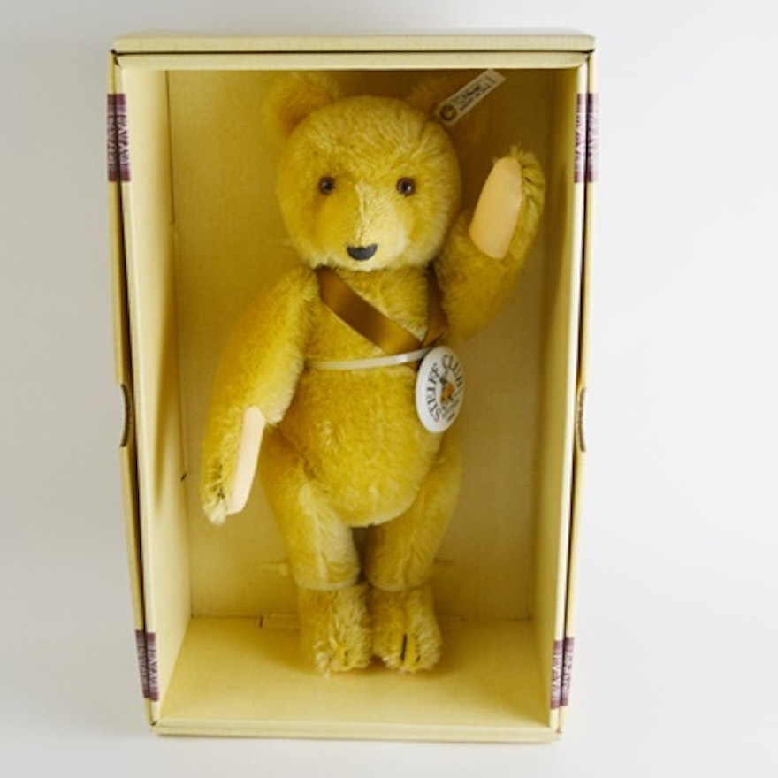 Steiff "Baby-Bär 1946 Steiff Club Edition" Teddy Bear