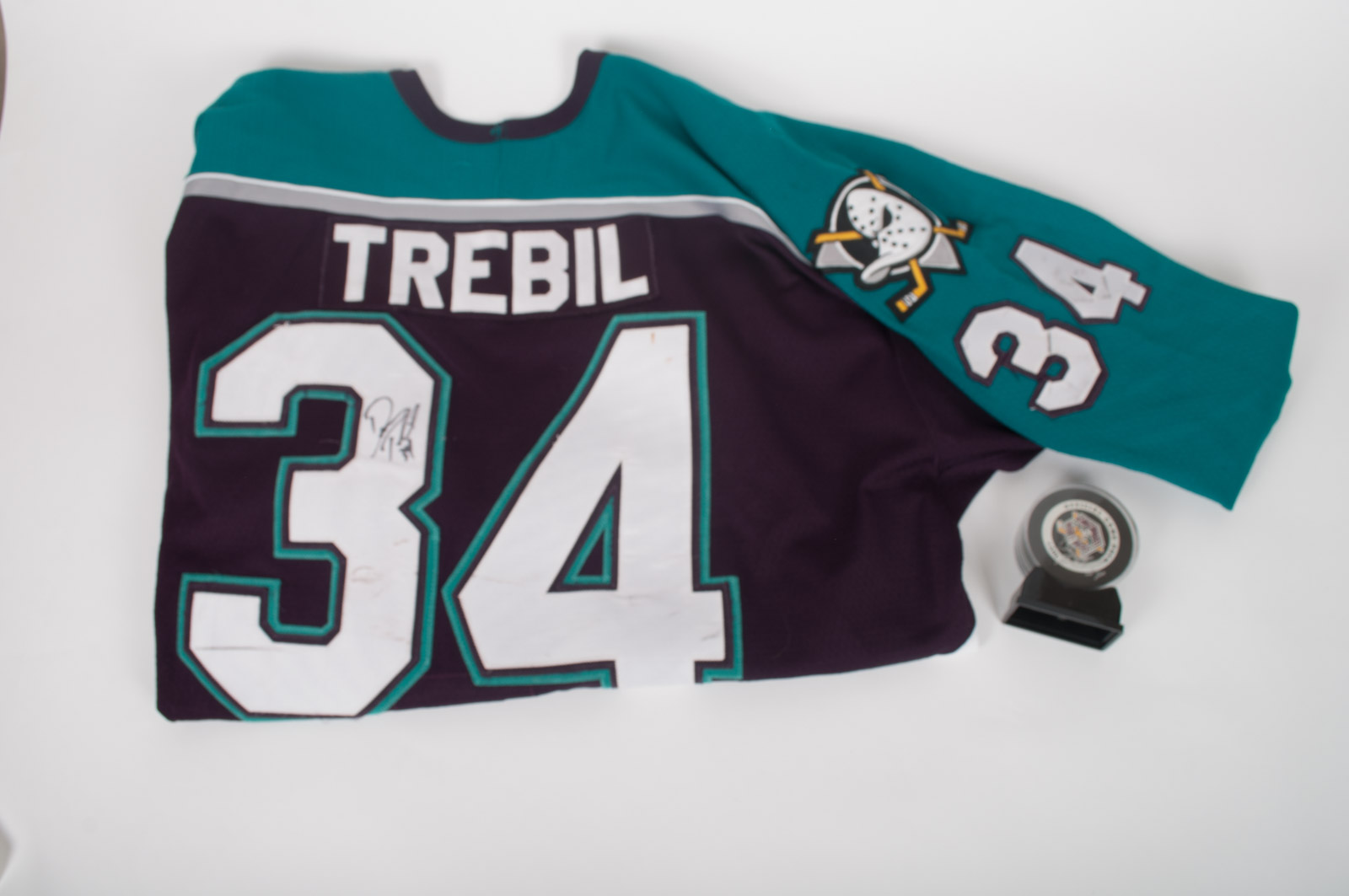 Dan Trebil Signed Mighty Ducks Jersey and Hockey Puck