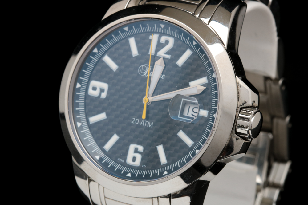Burque Stainless Steel Watch with a Carbon Fiber Dial