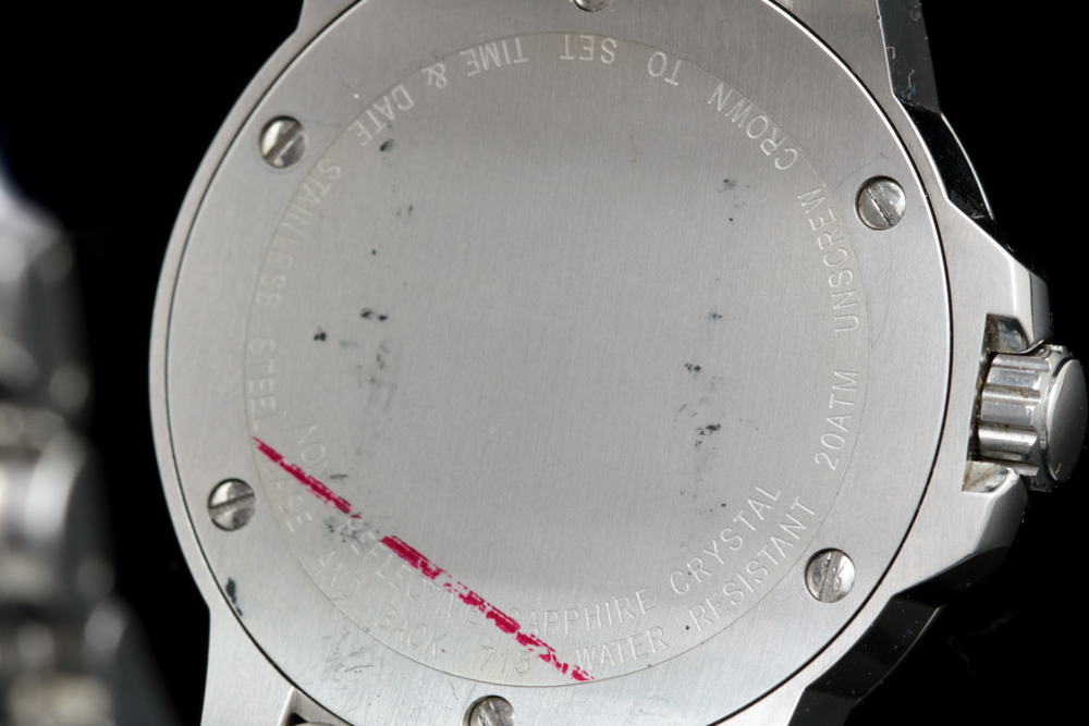 Burque Stainless Steel Watch with a Carbon Fiber Dial