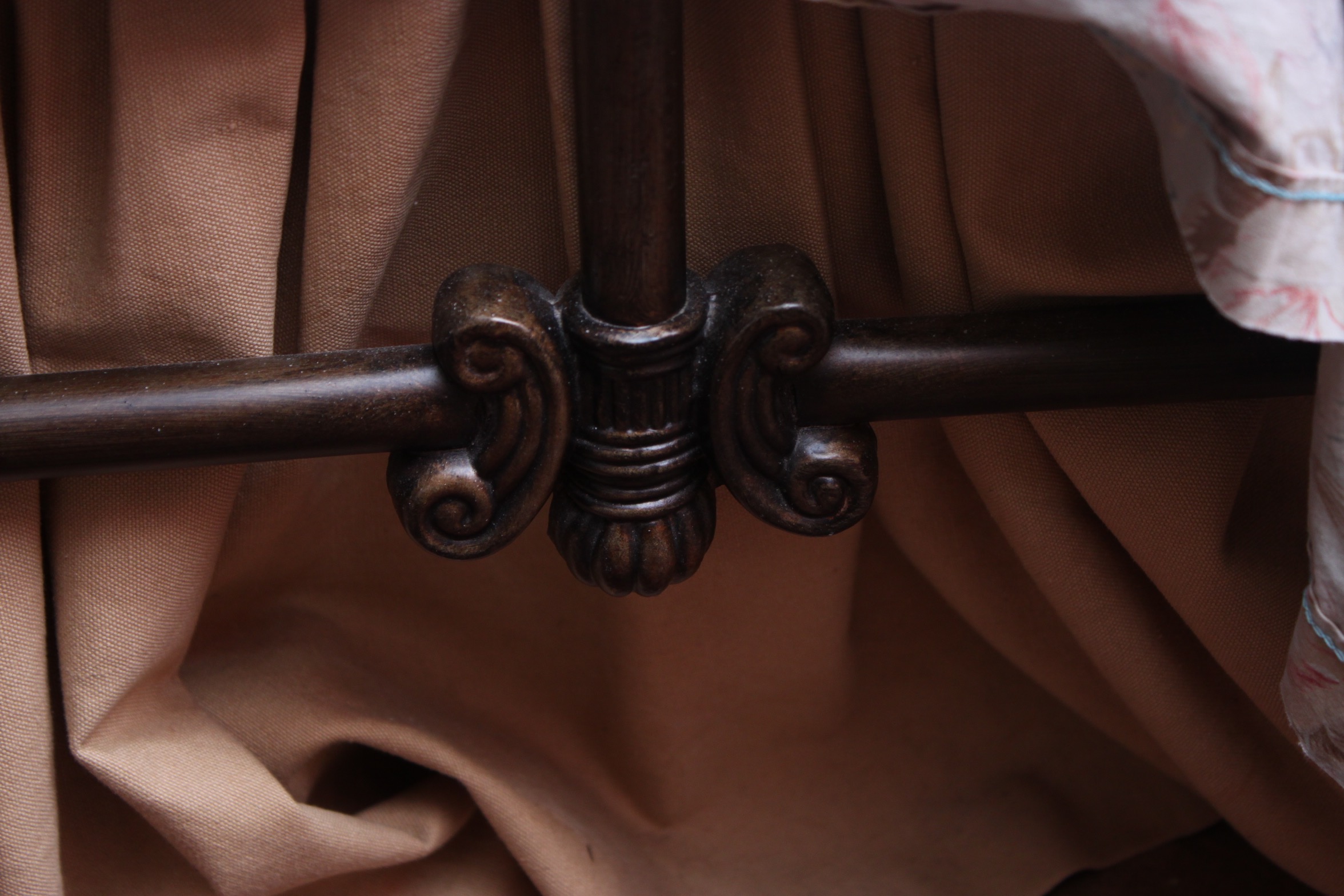 California King Metal Bed Frame