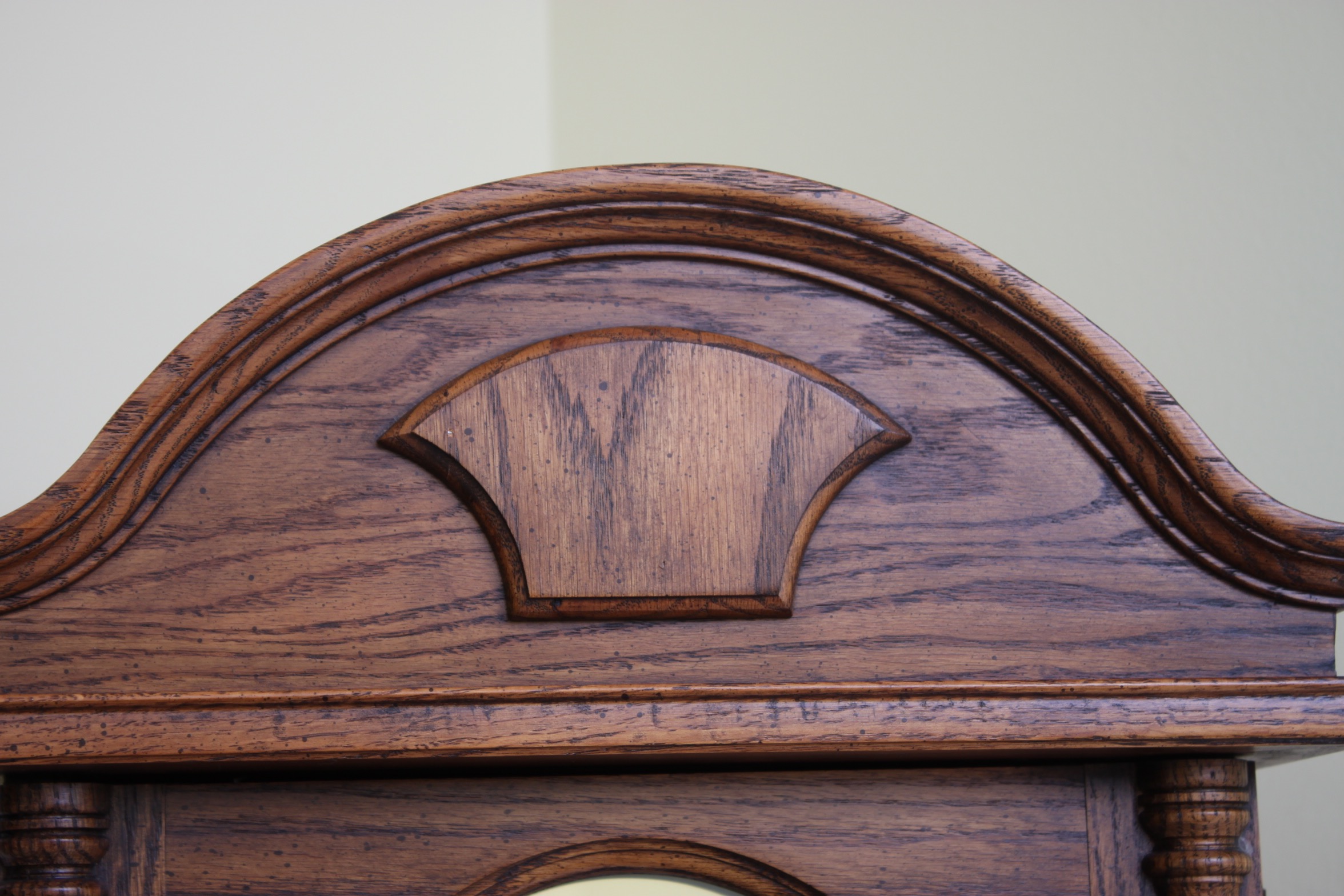 Howard Miller "Tempus Fugit" Grandmother Clock