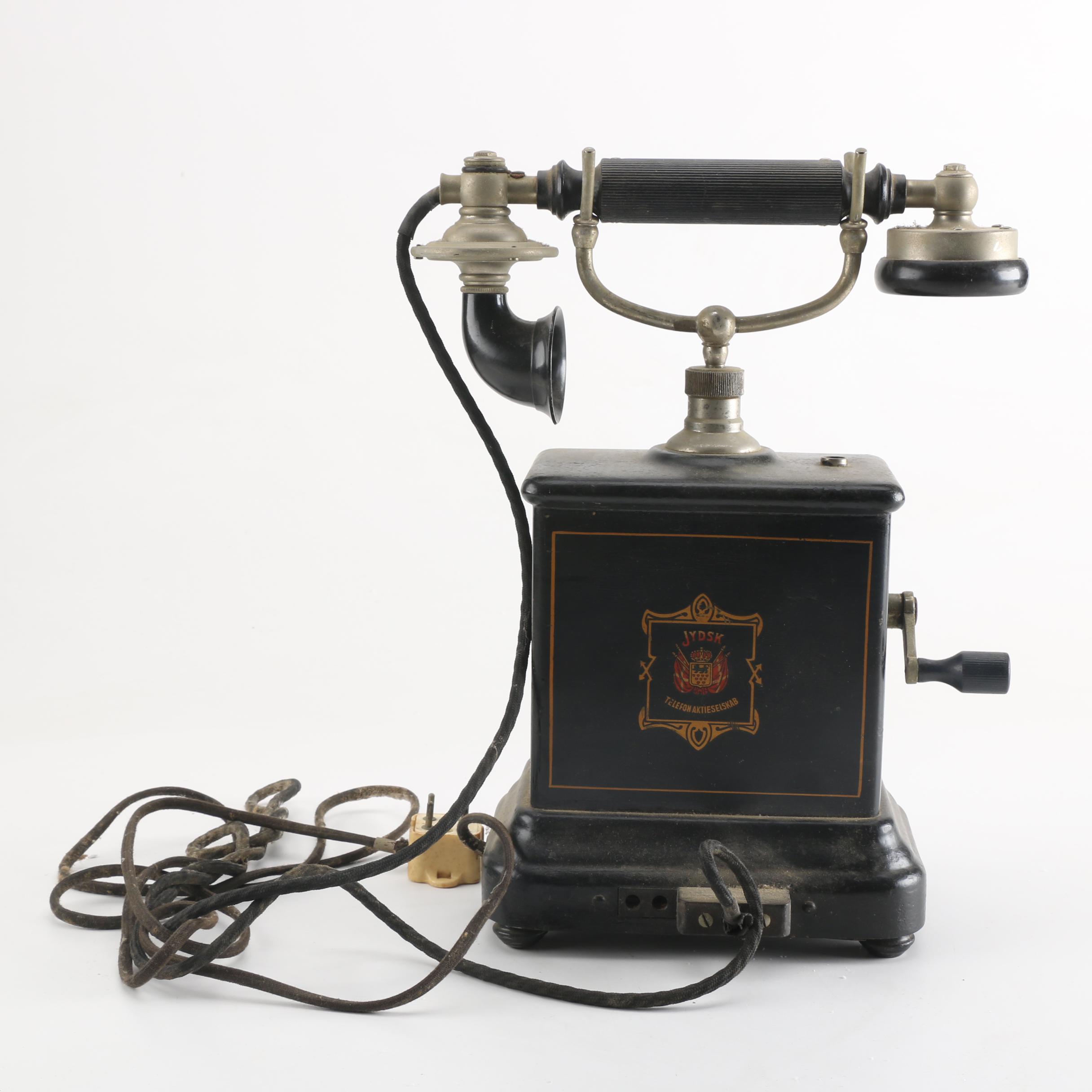 Vintage Black Cradle Telephone