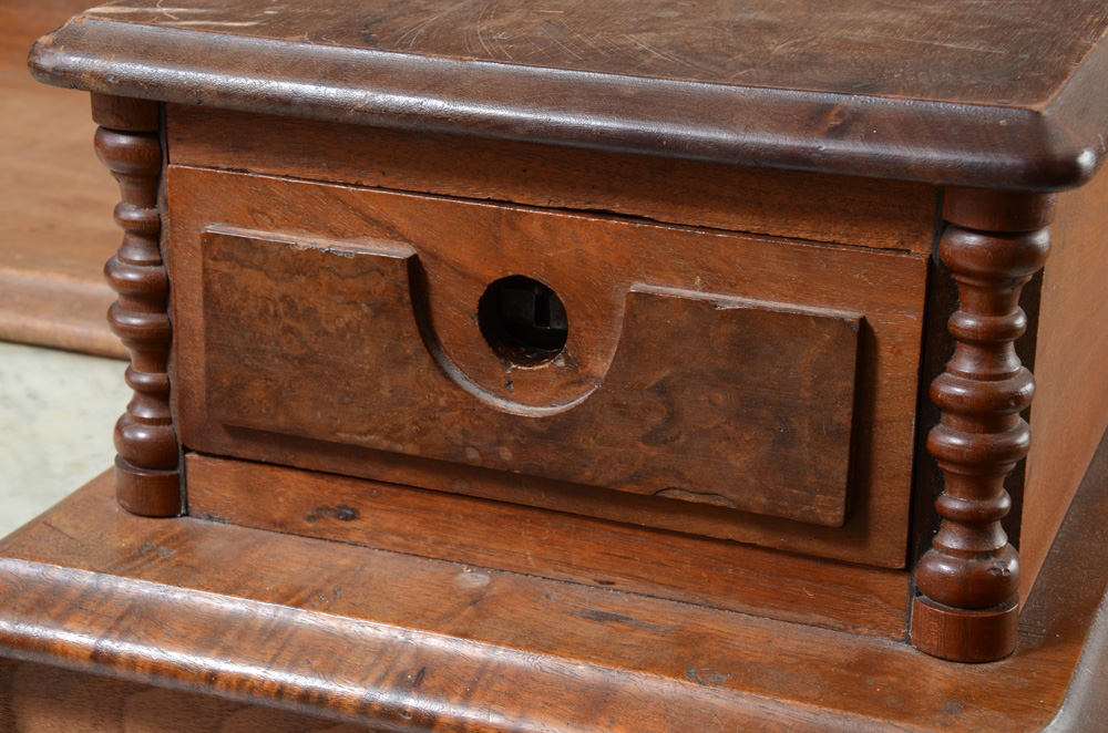Late Victorian Eastlake Style Chest of Drawers