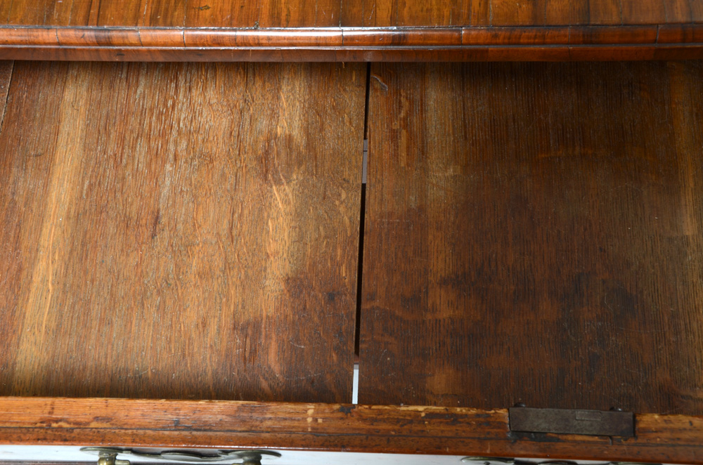 Antique George III Kneehole Dressing Table in Walnut