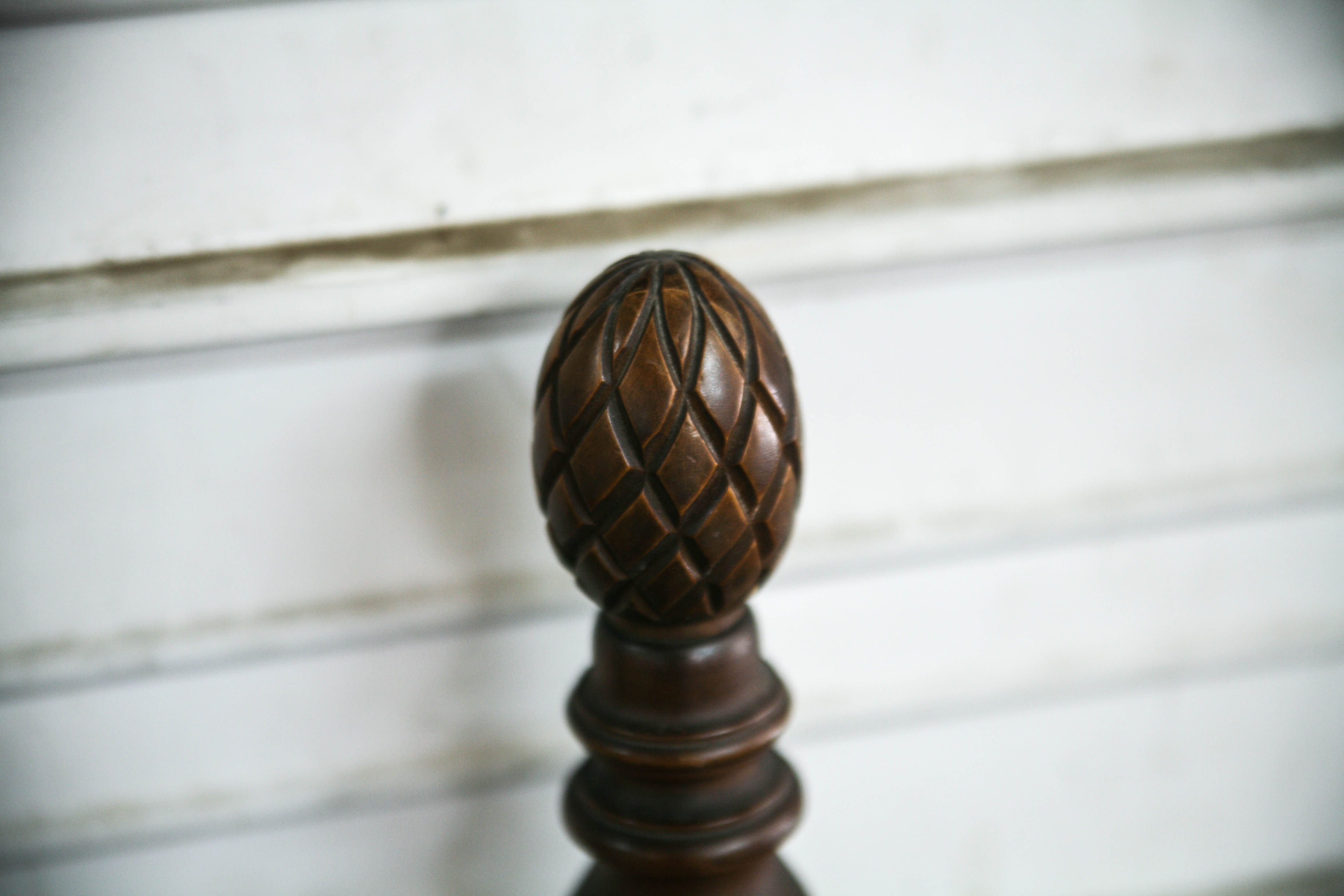 Full Size Sheraton Style Bed