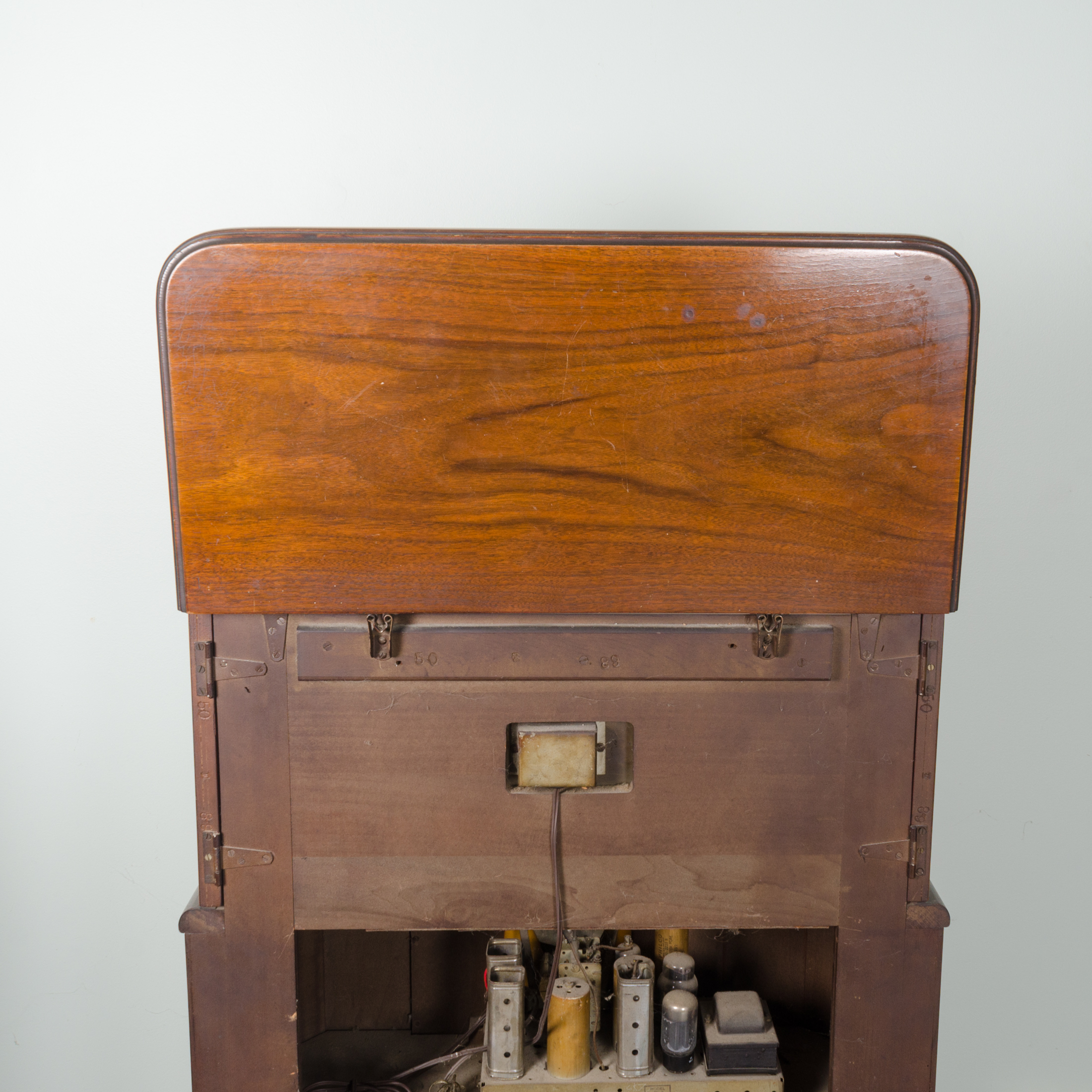 Art Deco "Radiobar" by Philco