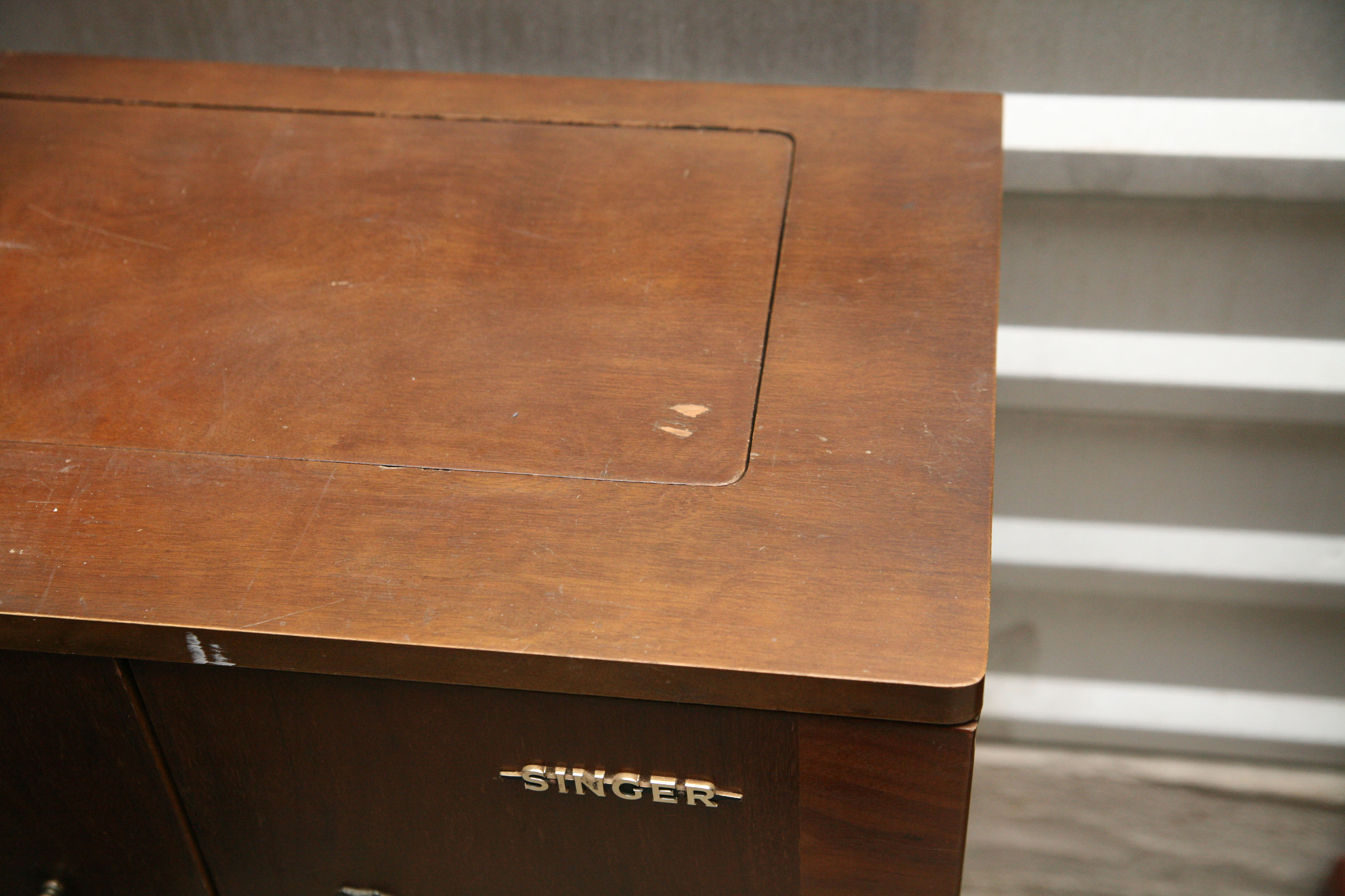 Vintage Singer Sewing Machine Cabinet