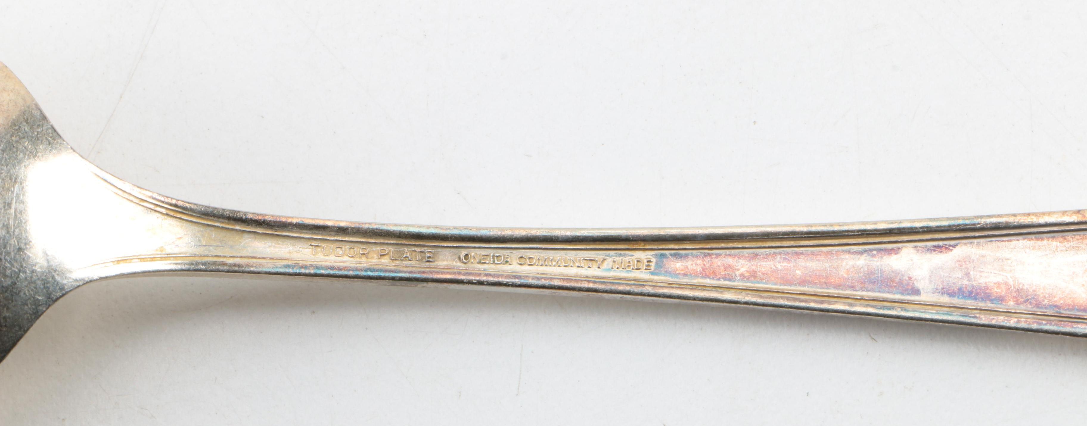 Oneida Community Tudor Plate "Queen Bess" Silver Plate Flatware