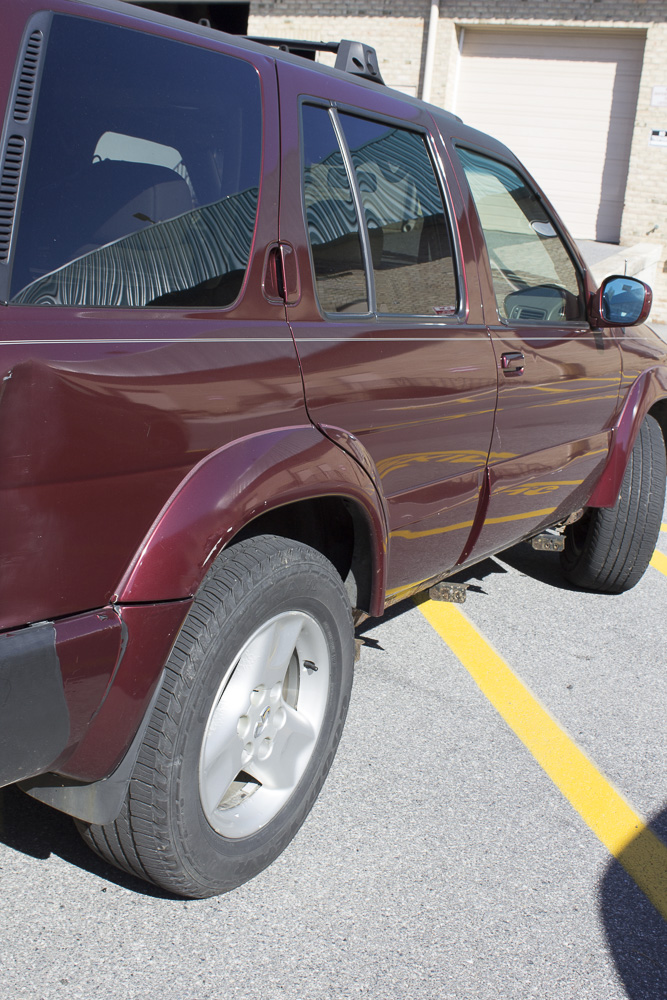 2001 Infiniti QX4 SUV