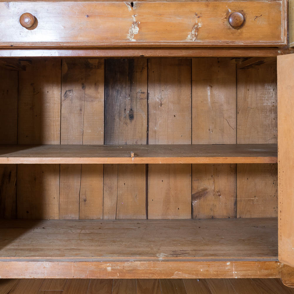 Antique Arts and Crafts Pine Hutch