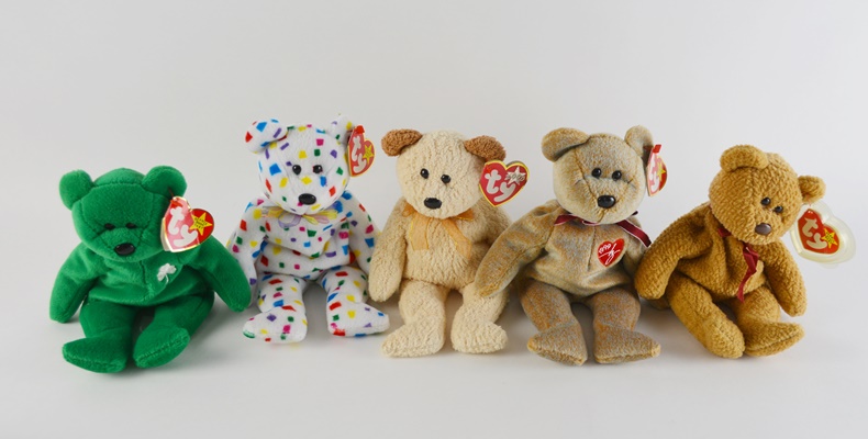 Ty Beanie Baby Collection of Twelve Bears