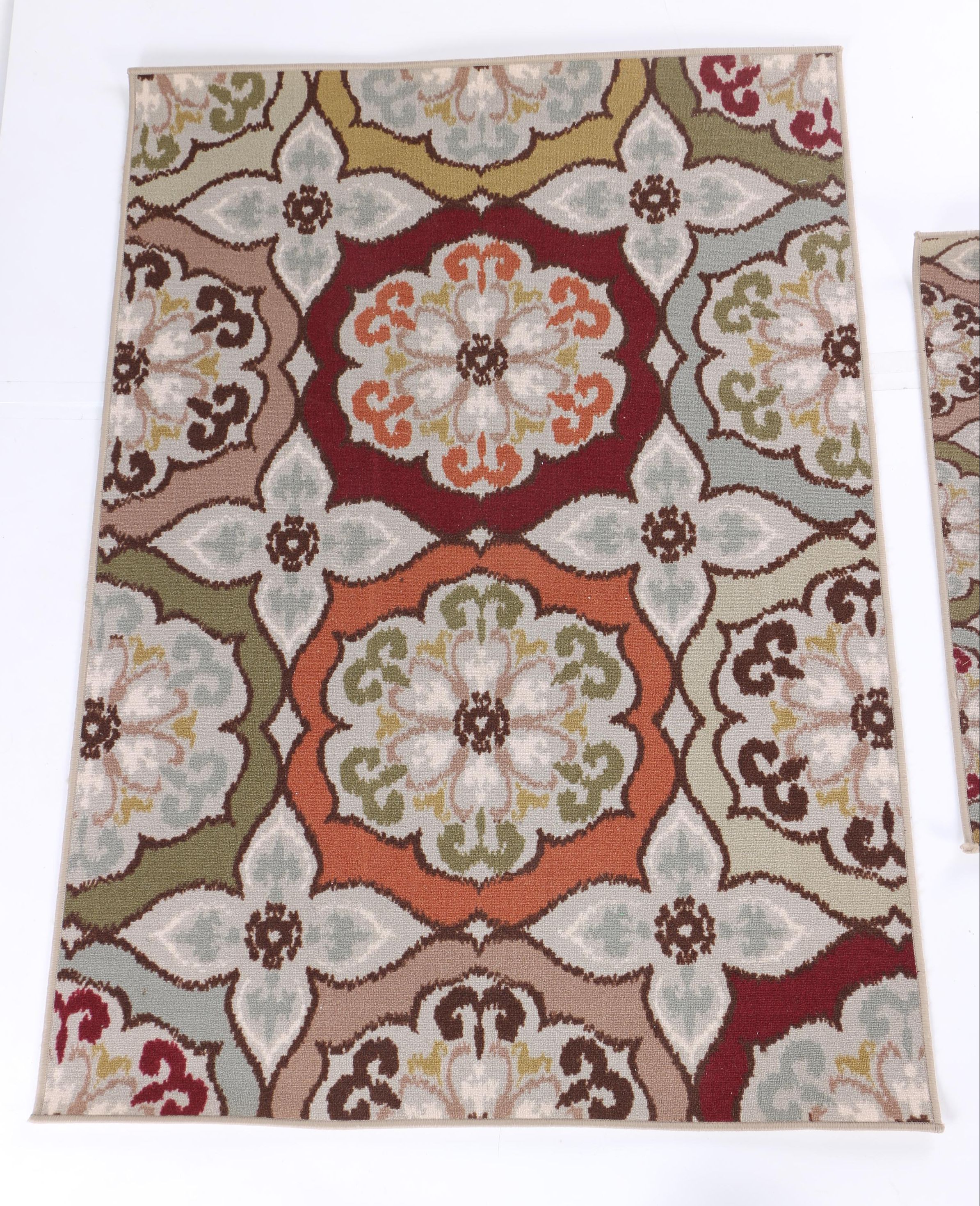 Power-Loomed Oriental Weavers "Elaine" Accent and Area Rugs