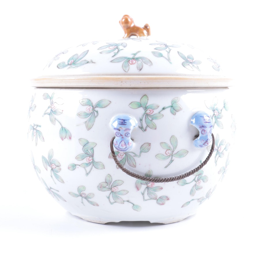 Decorative Chinese Porcelain Jar