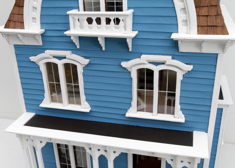 Willowcrest Mansard Dollhouse by Greenleaf With Table