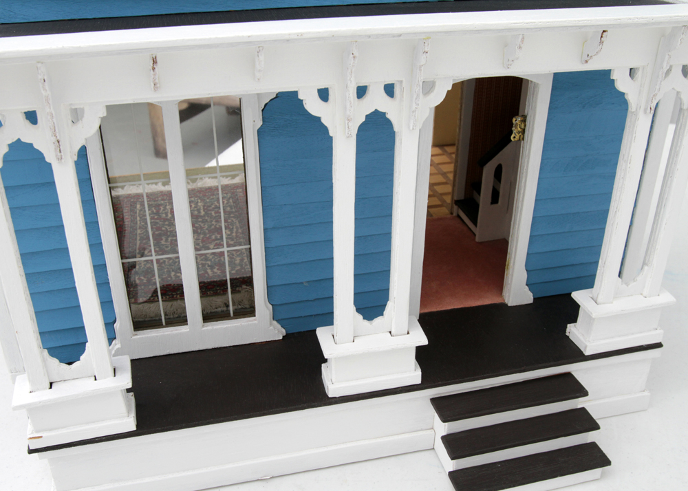 Willowcrest Mansard Dollhouse by Greenleaf With Table