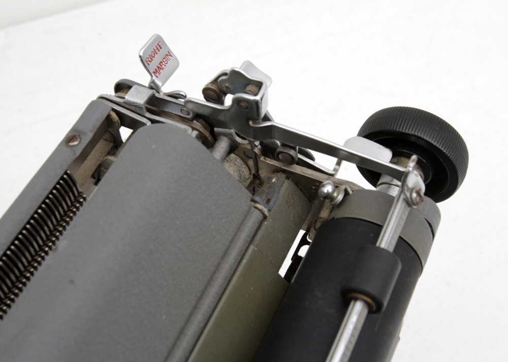 Circa 1940s Royal KMG Standard Typewriter