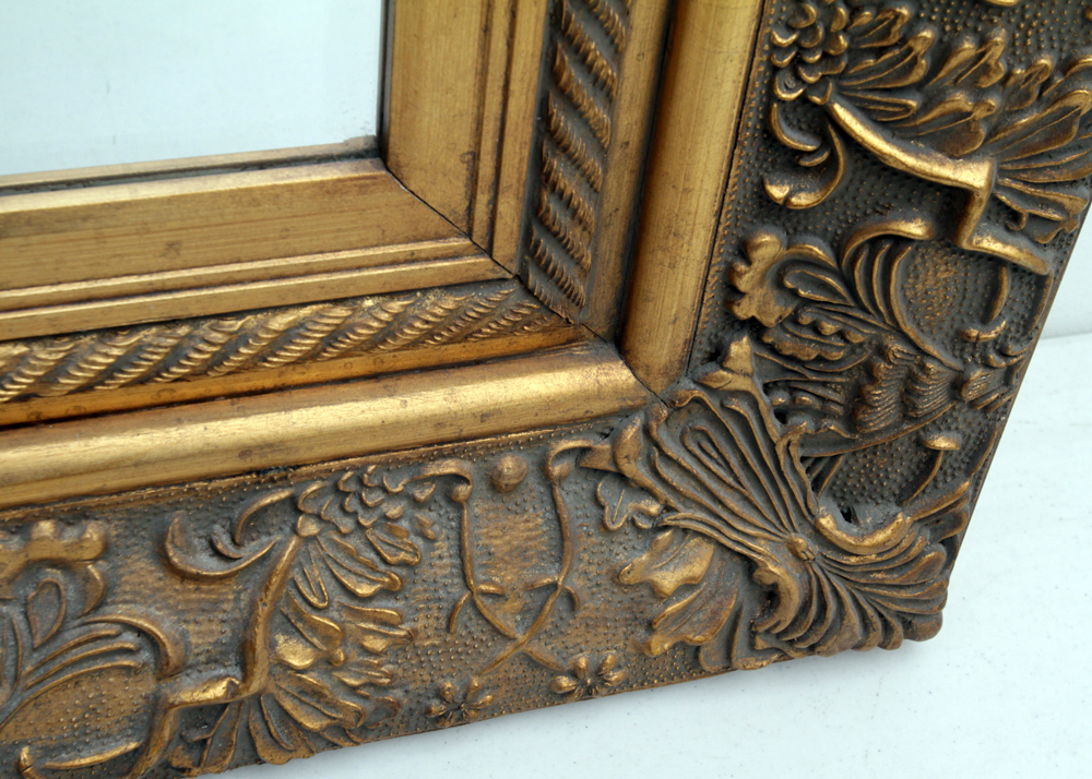 Ornate Gilded Wall Mirror