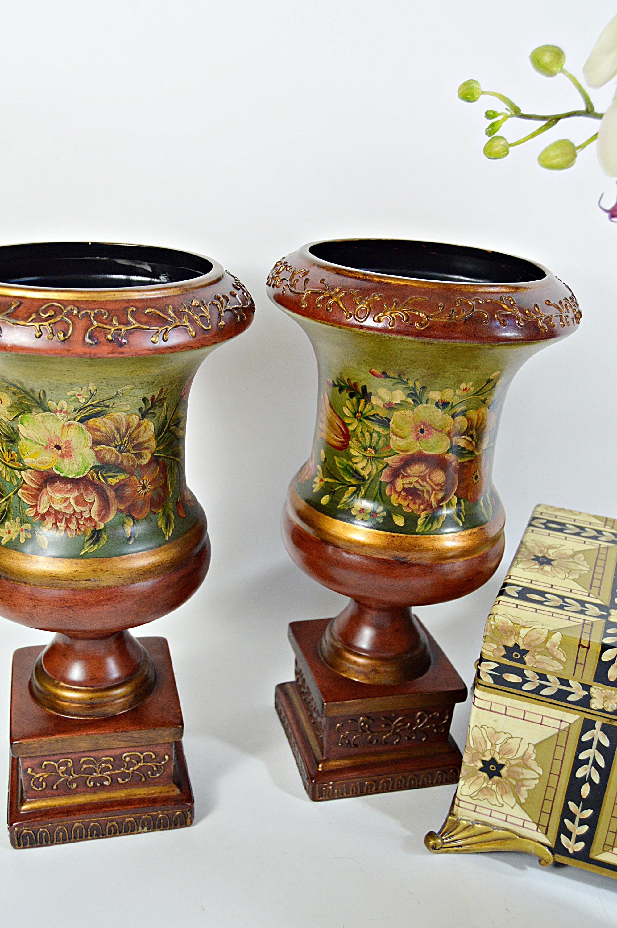 Decor Group with Painted Urns, Inlay Box, Modern Glass Bowl and Vase