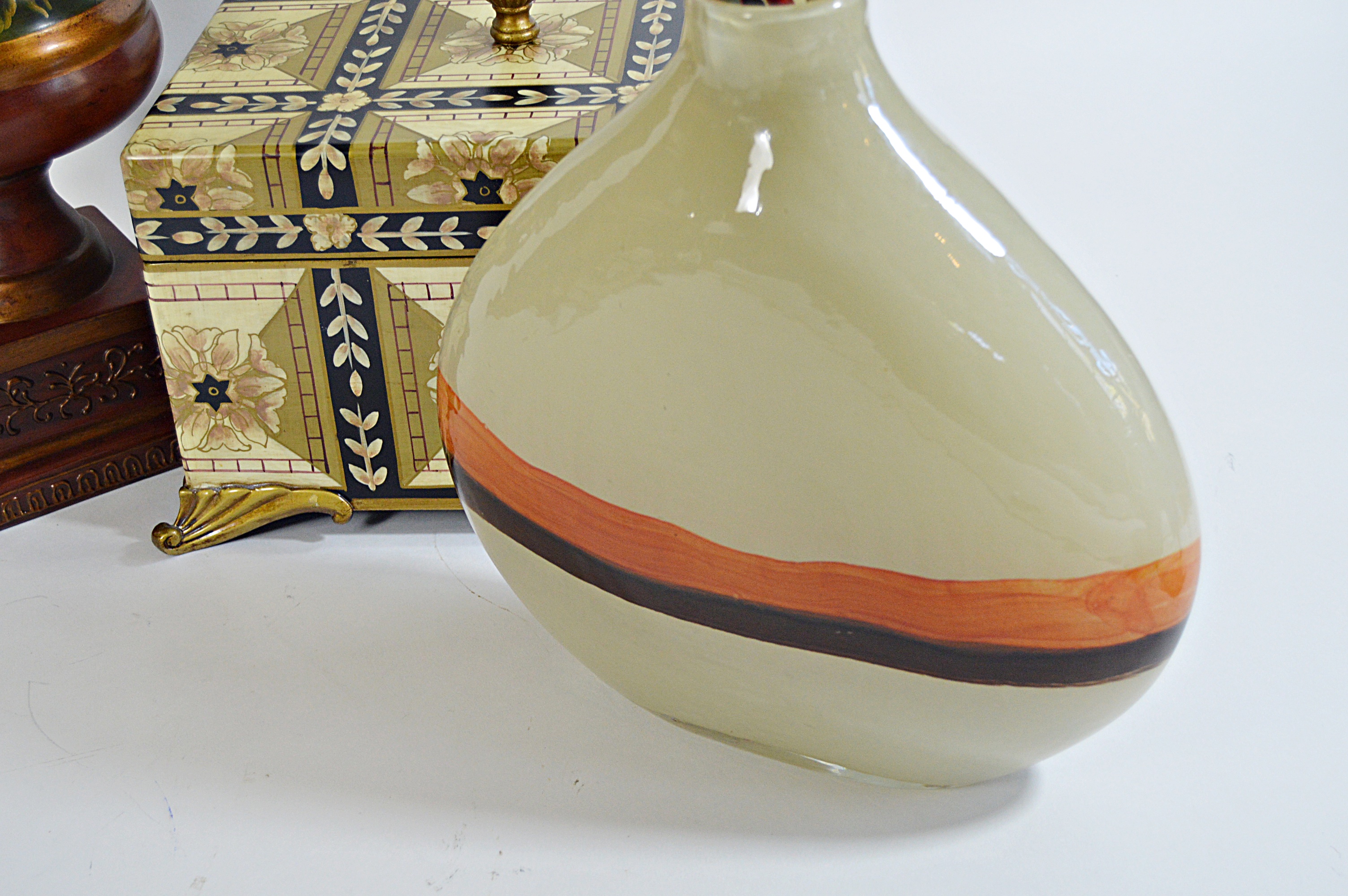 Decor Group with Painted Urns, Inlay Box, Modern Glass Bowl and Vase