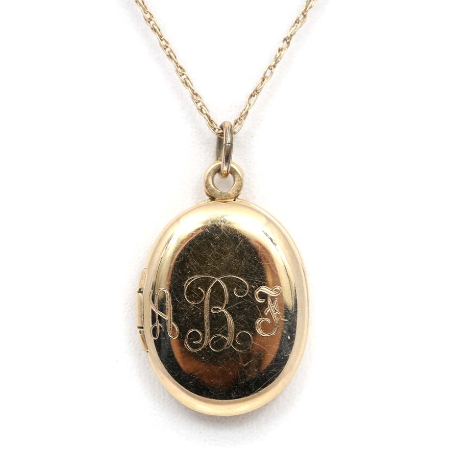 14K Yellow Gold Engraved Oval Locket Necklace