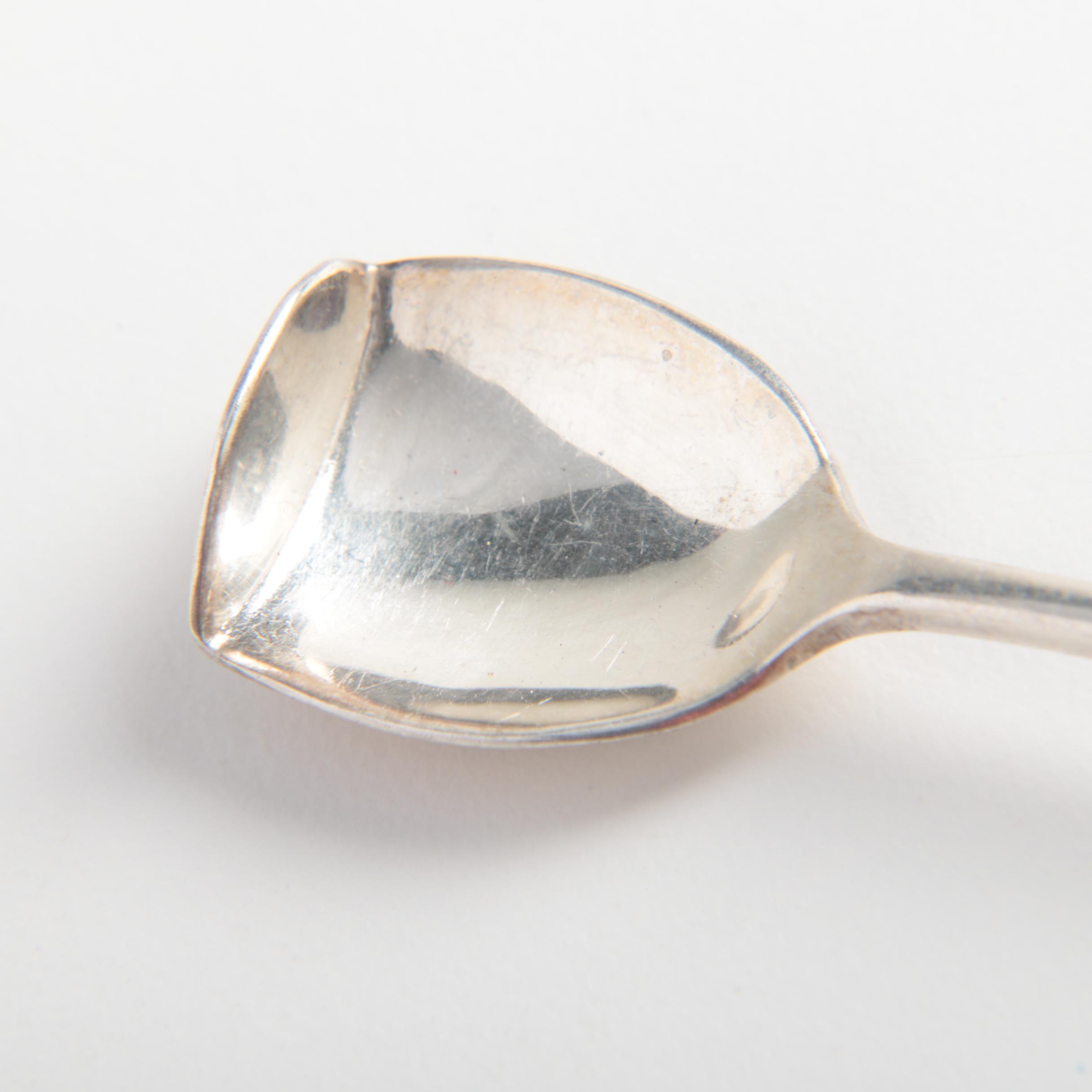 Early 20th-Century Barker Brothers of Birmingham Silver Plate Muddlers