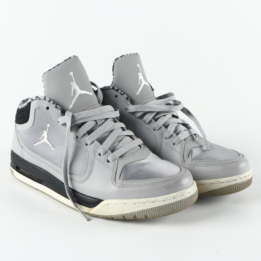 Men's Air Jordan Post Game Sneakers